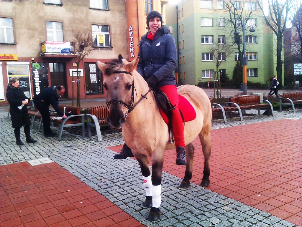 na drugim planie-ostatnie zdjęcie naszego termosu, bez niego nasz świat stał się inny