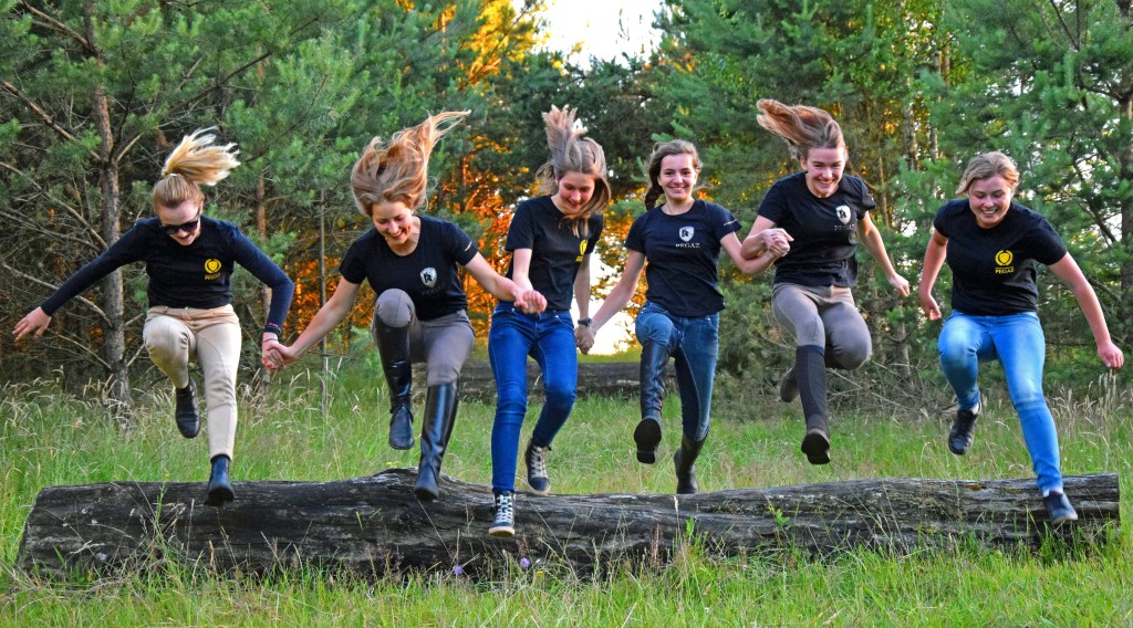 Nie tylko konie skaczą przez crosówki. II turnus.